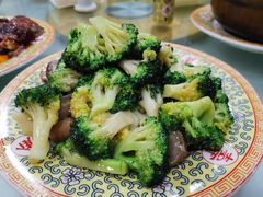 西兰花扒草菇-砂锅居(西四店)