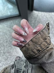 -晨·艺美甲美睫