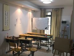 -缪斯琴行英皇小提琴.钢琴.吉他(张江店)