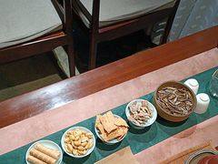 -布丁严选酒店(杭州武林西湖文化广场地铁站店)