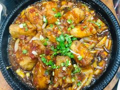 -临街徽菜馆·正宗黄山味