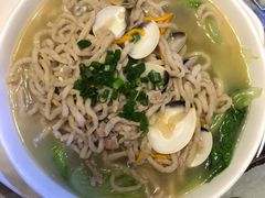 鸡汤手工鱼面-龙桥私厨·姜花菊花过桥鱼·顺德菜(容桂店)