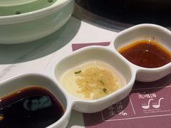 -洪氏嗨捞·广东猪肚鸡·椰子鸡火锅(西咸万象城店)