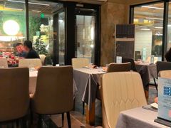 -Efes Turkish & Mediterranean Cuisine 艾菲斯餐厅(陆家嘴店)