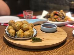 香芹鲜虾球-双合园·海鲜水饺青岛菜(万佳广场店)