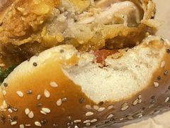 -麦当劳(世界城广场店)