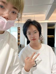 -C-18 SALON