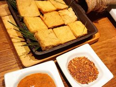 -云海肴·汽锅鸡·云南菜(天山百盛优客店)