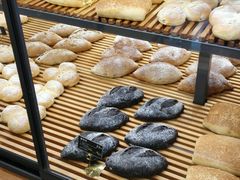 -焙丽拾光(麦凯乐直营店)