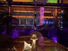 -OZONE 顶楼酒吧(香港丽思卡尔顿酒店)