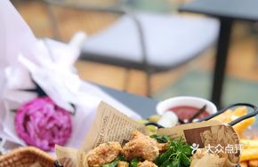 Lemongrass Crispy Chicken Thigh Cubes