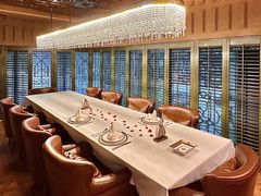 -Mogul Eatery·大亨餐酒馆