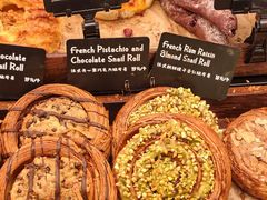 -BUTTERFUL&CREAMOROUS 黄油与面包(中山公园龙之梦店)