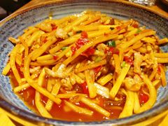 鱼香肉丝-十三式重庆江湖菜(金茂览秀城店)