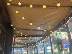 -牛啤堂精酿啤酒餐吧(五棵松华熙店)