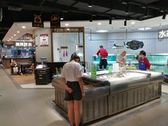 -中百仓储超市有限公司(越秀星汇维港店)