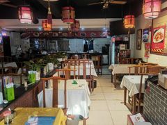 大堂-陈寔包子王·卤煮小肠·京味小吃(龙潭店)