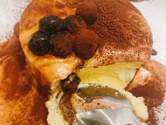 爆浆蛋糕-必胜客(联投东方店)