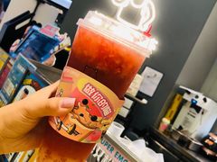 怒怒颗颗草莓-超级喵の茶super emoji(静安大悦城店)