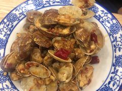 -江城燕子大排档(江汉路步行街店)