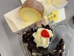 -红宝石·鲜奶小方·海派西点房(南丹店)
