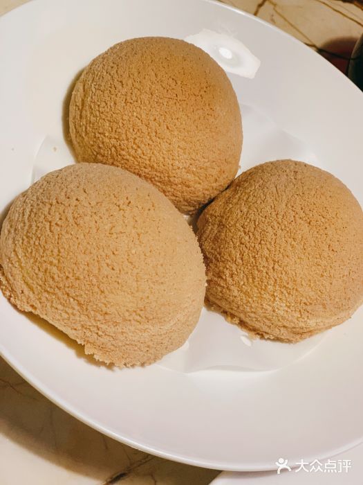 金玉满堂潮州酒楼(无限极荟购物广场店)酥皮牛奶包图片