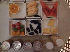 -涨巢·潮玩水疗局