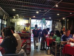 -龙巢盱眙龙虾·牛蛙·烧烤宵夜(八卦岭店)