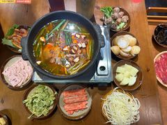 -黔有有贵州酸汤夺夺粉火锅(五味十字店)