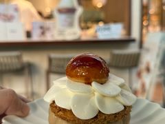 -VERIE BAKEHOUSE
