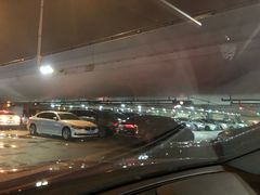 -虹桥国际机场-2号航站楼停车场