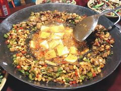 -卡拉农庄 正宗斗鸡肉