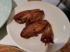 秘制烤鸡翅-猪啊牛呀羊啊铜盘烤肉(正大广场店)