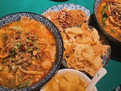 -粉家柳州螺蛳粉(杨宅路店)