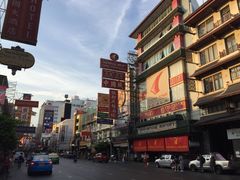 -唐人街(耀华力路)