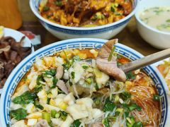 -天发芽·何记葫芦头泡馍·传统小吃(报恩寺街店)