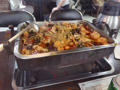 -后街佬·炭火鲜鱼杂(南城店)
