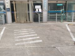 -上海长途客运南站-停车场