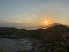 -那琴半岛地质海洋公园
