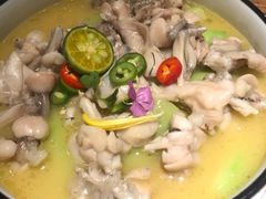 活阎罗跳水牛蛙-江湖情酸菜鱼(万菱汇店)