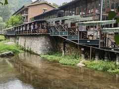 -北京水岸山吧度假村(雁栖镇店)