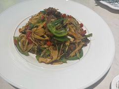 -巴扎屋大盘鸡·新疆菜(汇嘉时代店)