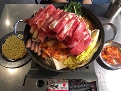 -MI WU FACTORY米屋美食工厂餐厅(绿地店)