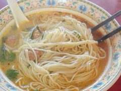 -金杨拉面王小吃面馆·牛三宝面·红烧牛肉粉