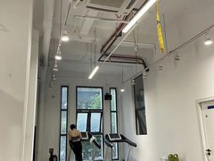 -汗水空间私教健身连锁(SM广场店)