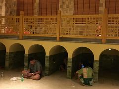 -菲拉拉漫温泉(东环路店)