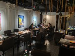 -LESCEDARS Brasserie Bistro香柏树