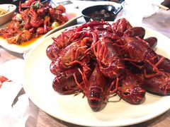 -巴厘龙虾·榜首油焖大虾(音乐学院·沿江酒馆店)