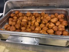 -天津波士信达奔驰4S店(卫津南路店)