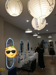 -巴黎拉斐派瑞美发沙龙